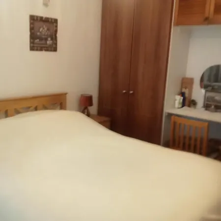 Frankfort Court Διαμέρισμα *